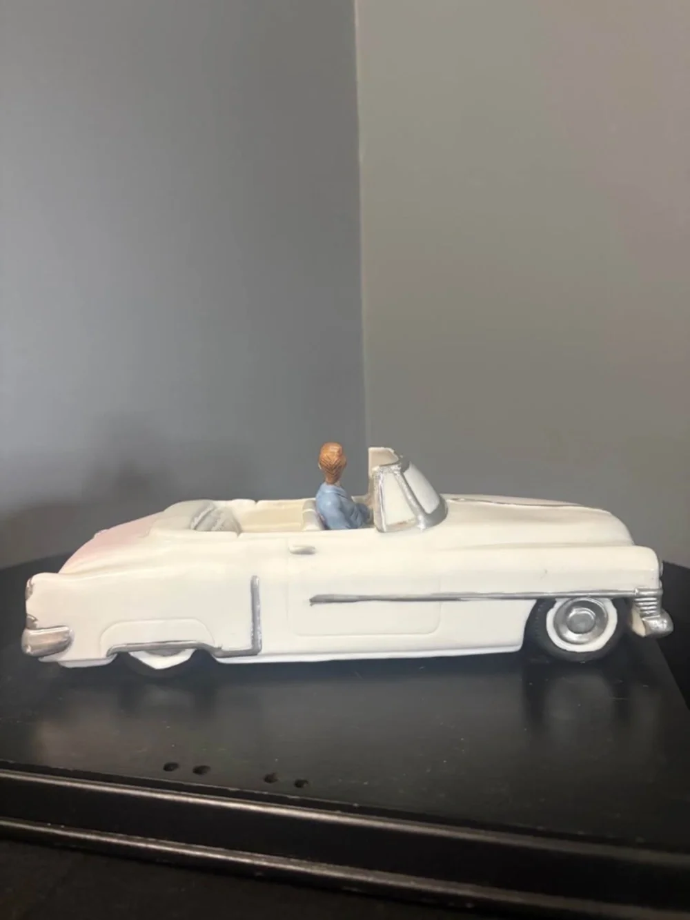 White Convertible Diecast Car Model with Driver Figure, White Car Vehicle Type